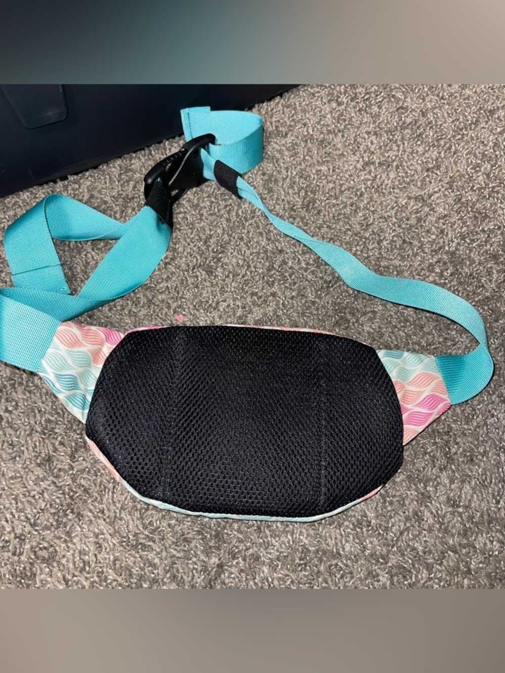 KAVU Spectator Sling Belt Bag Fanny Pack - Picture 5 of 7